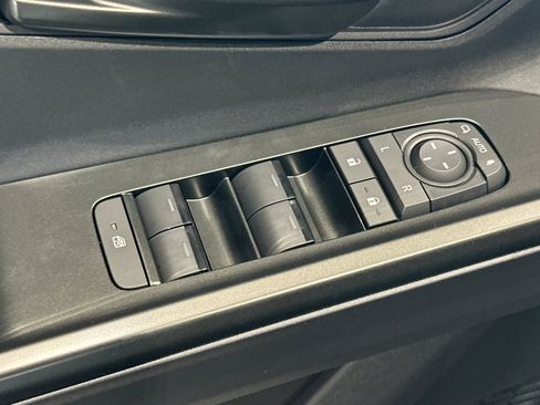 New 2026 Toyota C-HR AWD/4WD image 13