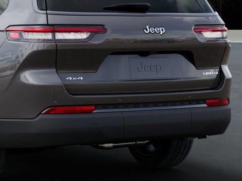 New 2026 Jeep Grand Cherokee L Limited image 13