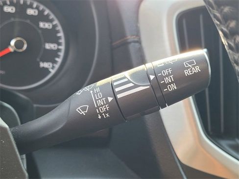 Used 2018 GMC Terrain SLE image 17