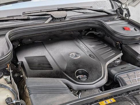 Certified 2023 Mercedes-Benz GLS 450 4MATIC image 26