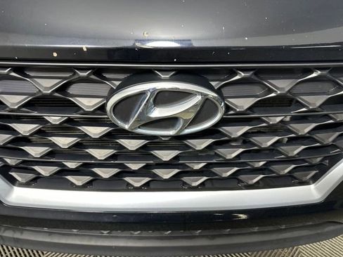 Used 2020 Hyundai Tucson Value w/ Winter Weather Package image 9