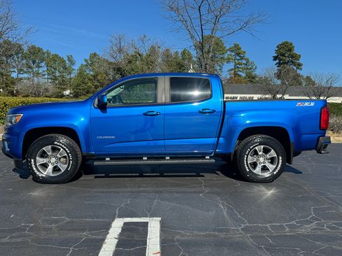 Used 2018 Chevrolet Colorado Z71 image 2
