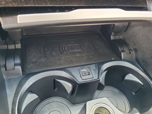 Used 2020 BMW 330i Sedan w/ Convenience Package image 25