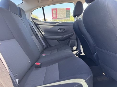 Used 2024 Nissan Sentra SV FWD image 16