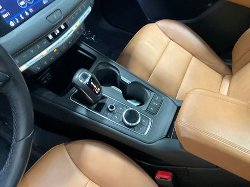 Used 2019 Cadillac XT4 Sport AWD/4WD image 18