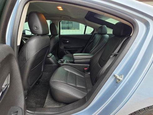 Used 2014 Chevrolet Volt Premium w/ Premium Trim Package FWD image 26