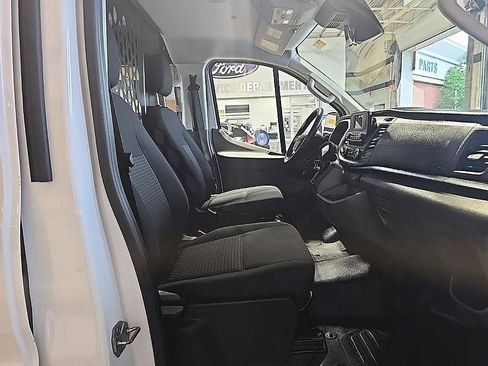 Used 2025 Ford Transit 250 Low Roof w/ Exterior Upgrade Package RWD image 33