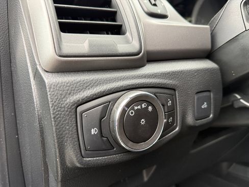 Used 2023 Ford Ranger XL w/ Equipment Group 101A High image 17