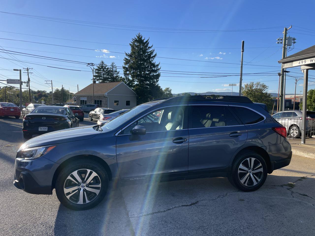 Used 2018 Subaru Outback 2.5i Limited AWD/4WD image 7
