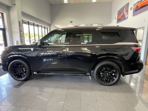 Used 2025 INFINITI QX80 Sensory w/ Exterior Package AWD/4WD image 2