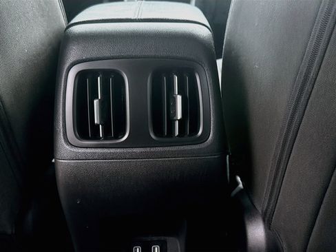 Used 2022 Hyundai Tucson SEL FWD image 18