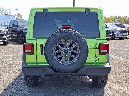 New 2025 Jeep Wrangler Sport S image 7