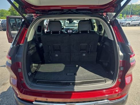 Used 2022 Jeep Grand Cherokee L Limited w/ Luxury Tech Group II AWD/4WD image 22