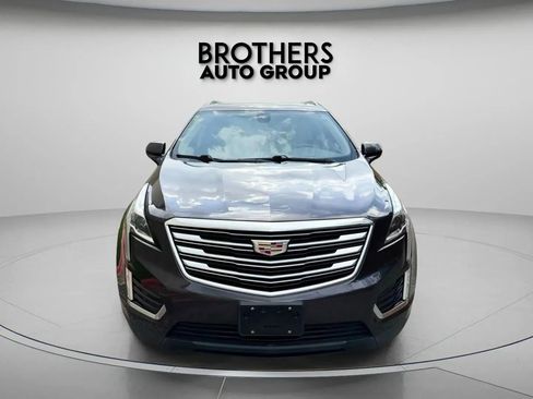 Used 2017 Cadillac XT5 Premium Luxury image 3