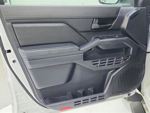 Used 2024 Toyota Tacoma SR RWD image 18