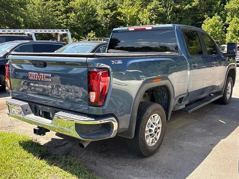 Used 2025 GMC Sierra 2500 Pro w/ 1SA Pro Safety Plus Package AWD/4WD image 8