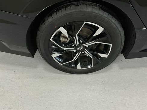 Certified 2024 Hyundai Sonata SEL AWD/4WD image 5