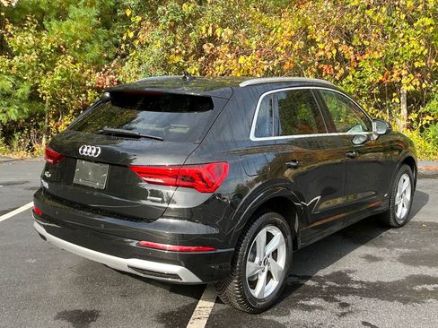 Used 2022 Audi Q3 2.0T Premium Plus w/ Premium Plus Package image 5