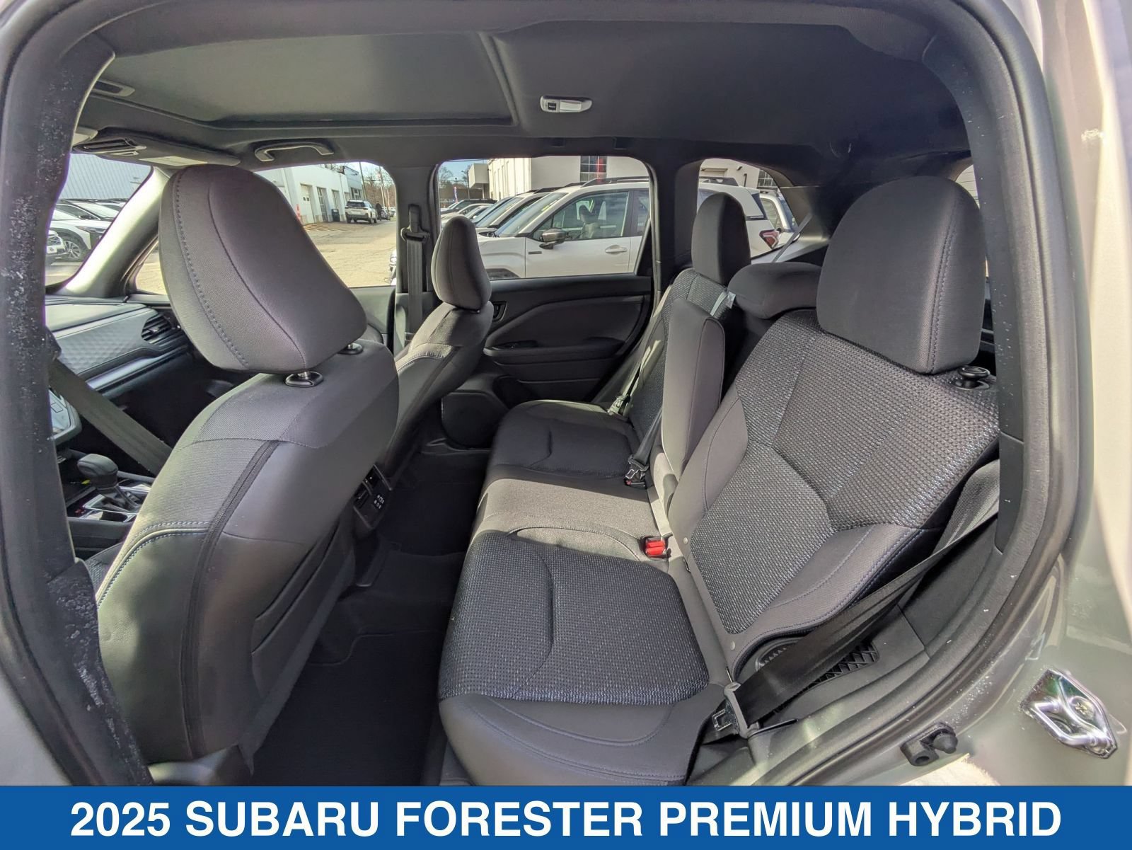 Certified 2025 Subaru Forester Premium AWD/4WD image 30