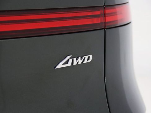 Used 2025 Genesis GV70 2.5T AWD/4WD image 14