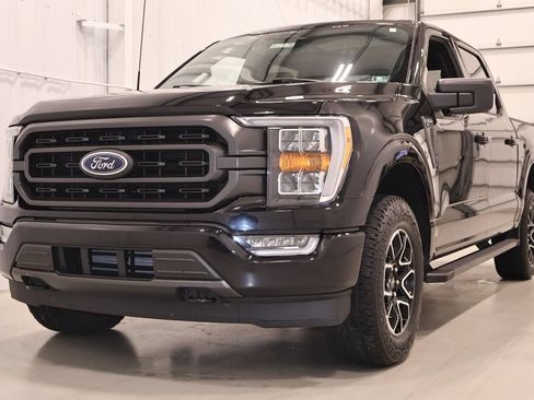 Certified 2022 Ford F150 XLT w/ Equipment Group 302A High AWD/4WD image 4