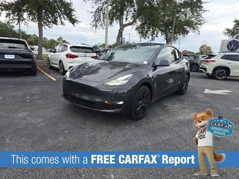 Used 2024 Tesla Model Y Long Range image 2