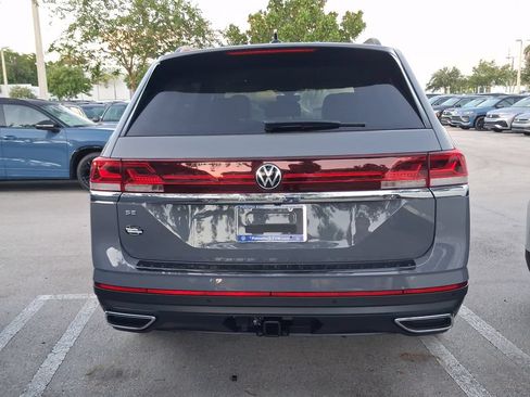 New 2026 Volkswagen Atlas SE FWD image 4