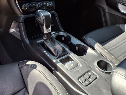 Used 2024 Ford Ranger Lariat w/ Trailer Tow Package image 16