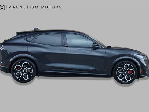 Used 2022 Ford Mustang Mach-E GT AWD/4WD image 2