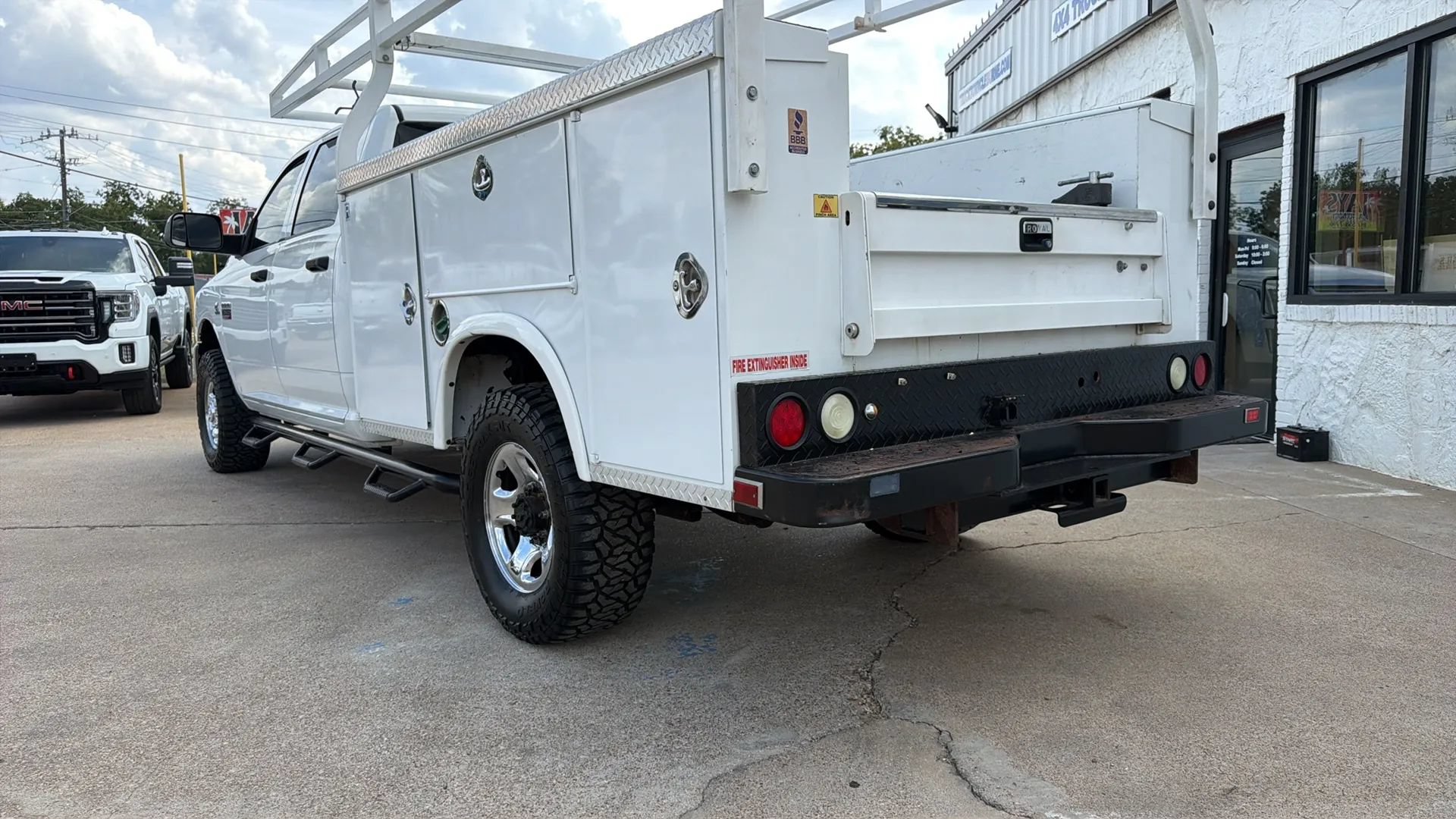 Used 2012 RAM 3500 ST w/ Chrome Appearance Group AWD/4WD image 2