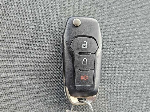 Used 2025 Ford F150 XLT w/ Equipment Group 301A Standard RWD image 29