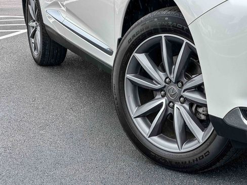 Used 2024 Acura RDX SH-AWD w/ Technology Package image 2