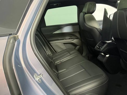 Used 2024 Cadillac Lyriq Tech RWD image 28