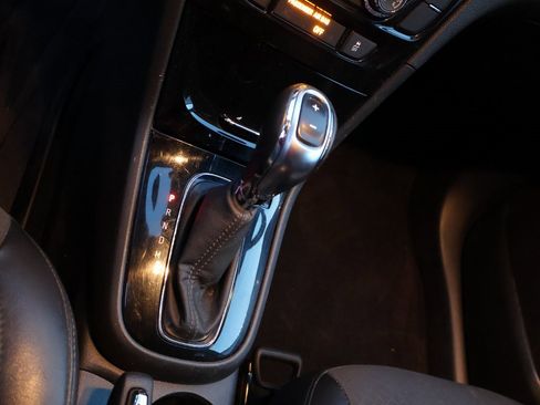 Used 2018 Buick Encore Preferred image 35