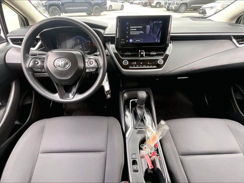Used 2026 Toyota Corolla LE image 13