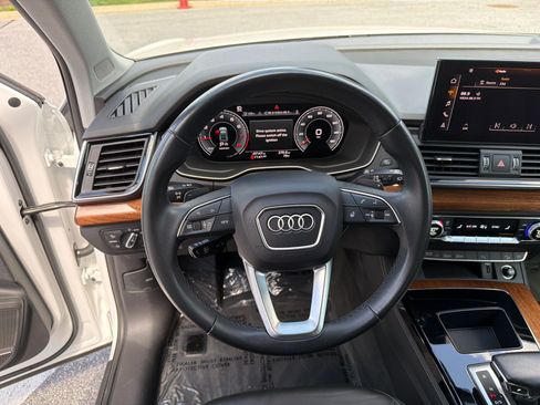 Used 2023 Audi Q5 2.0T Premium Plus w/ Premium Plus Package AWD/4WD image 27