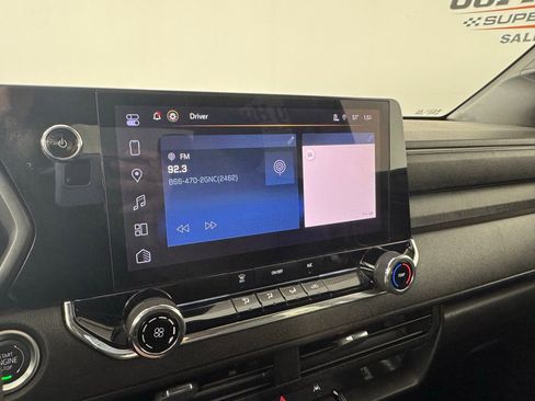 Used 2024 Chevrolet Colorado W/T image 16