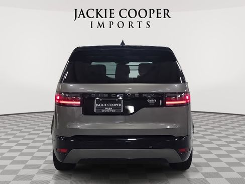 Used 2022 Land Rover Discovery S R-Dynamic AWD/4WD image 6