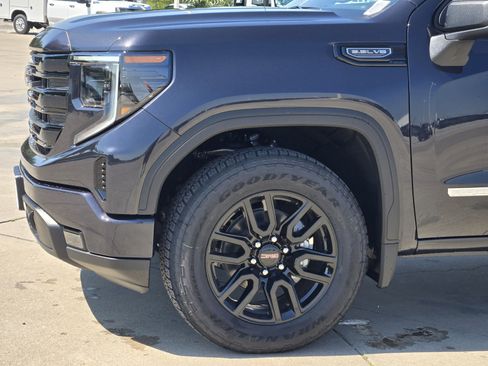 New 2026 GMC Sierra 1500 Elevation w/ Preferred Package RWD image 5