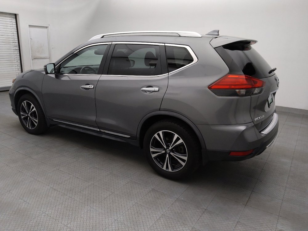 Used 2017 Nissan Rogue SL FWD image 3