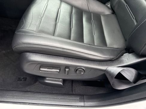 Certified 2024 Honda CR-V EX-L image 12