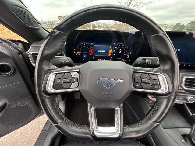 Used 2025 Ford Mustang Premium RWD image 20