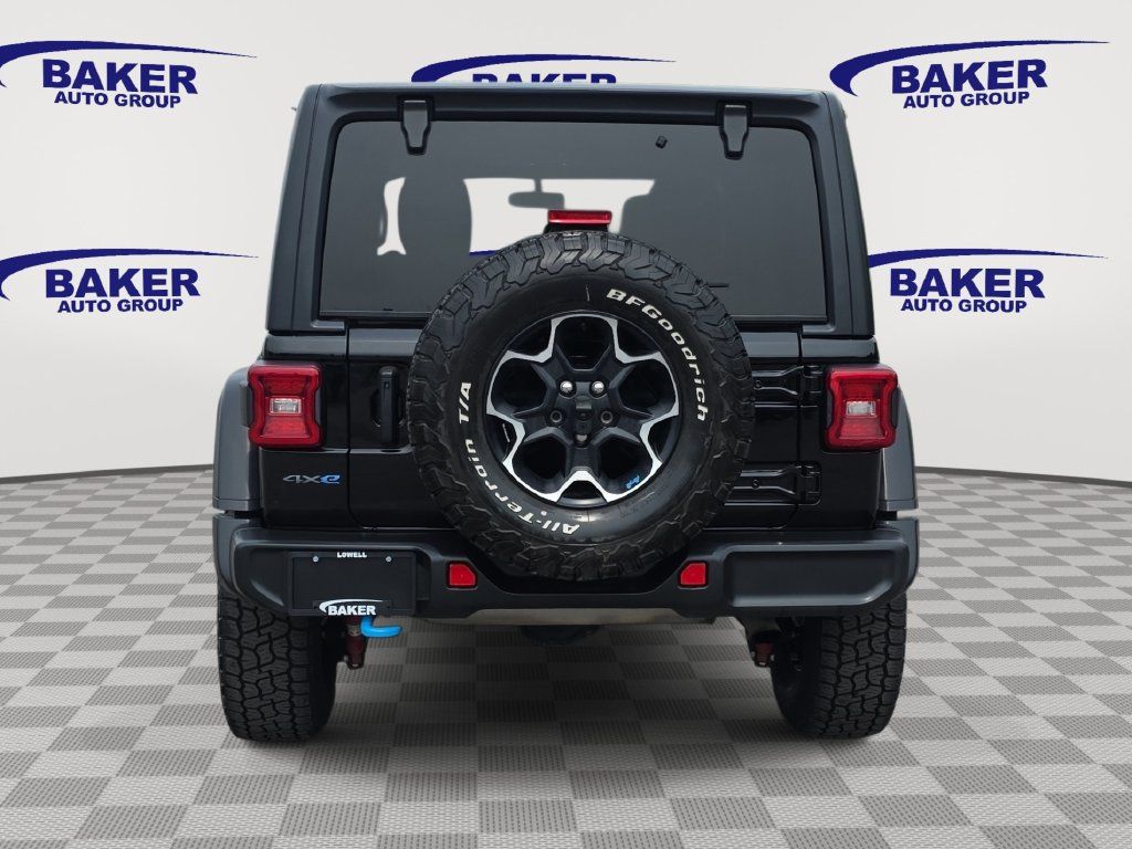 Used 2023 Jeep Wrangler Unlimited Rubicon 4xe AWD/4WD image 4