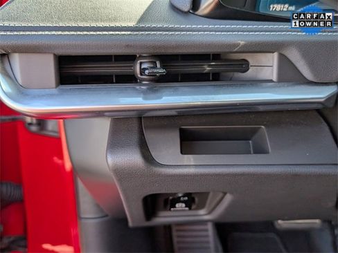 Used 2024 Chevrolet Corvette Stingray image 28