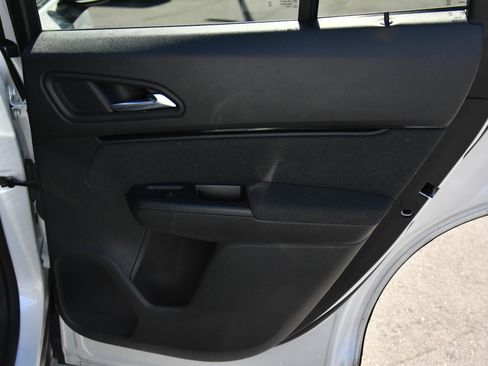 Used 2024 Honda Prologue EX image 43
