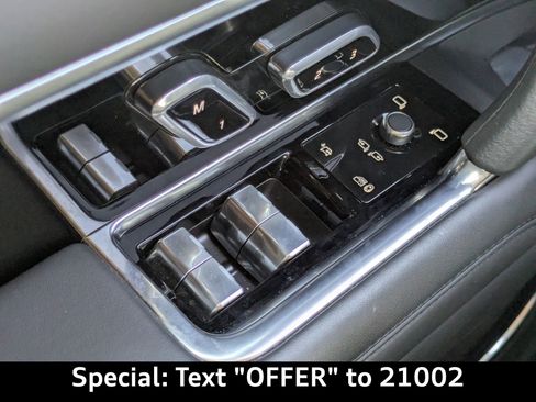 Used 2023 Land Rover Range Rover SE image 27