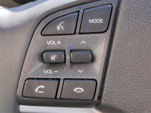 Used 2021 Hyundai Tucson Limited image 30