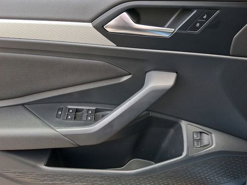 Certified 2021 Volkswagen Jetta S image 12