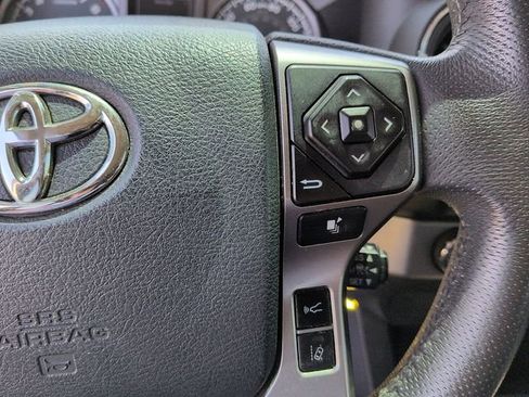 Used 2019 Toyota Tacoma SR5 AWD/4WD image 20