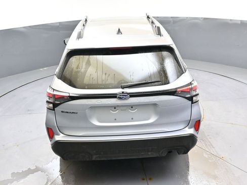 Certified 2025 Subaru Forester Premium AWD/4WD image 48
